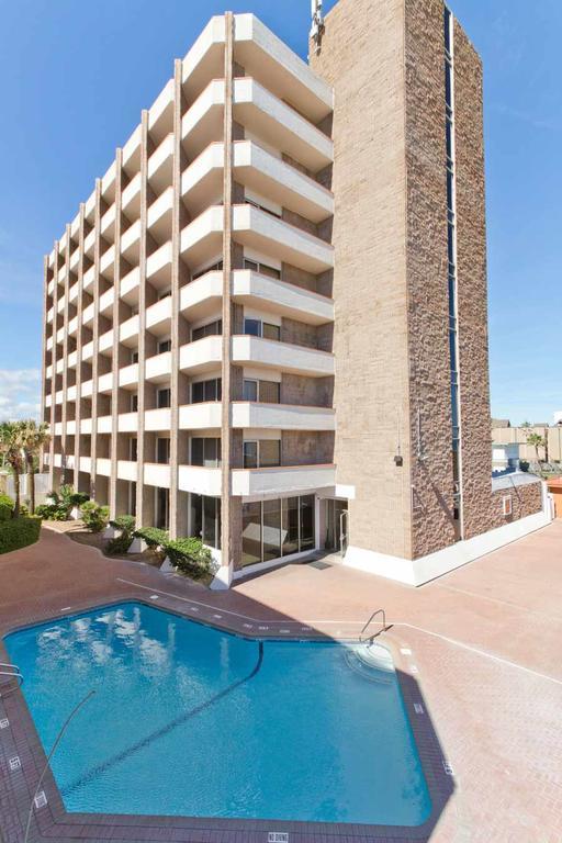 Padre South Hotel On The Beach جنوب جزيرة بادري المظهر الخارجي الصورة